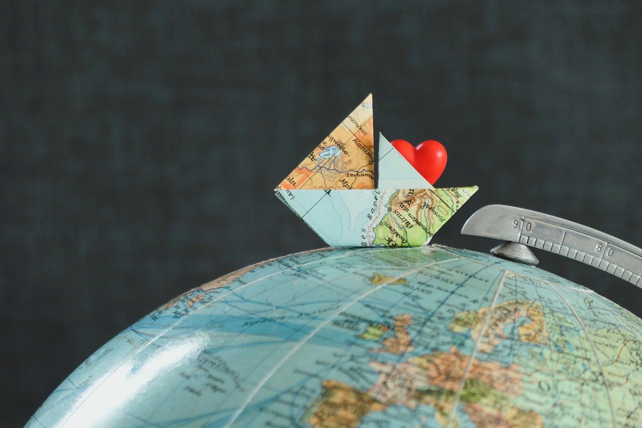 Exploring the World of Travel Challenges: From Backpacking to Betting on Experiences